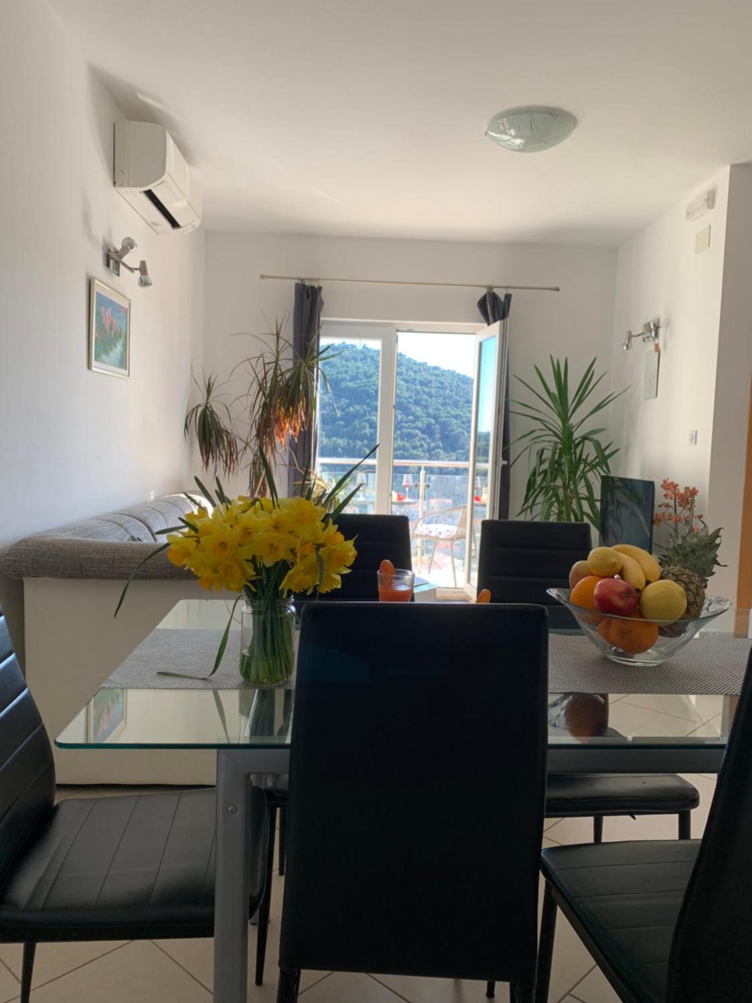 Orchidea 1 Apartment
